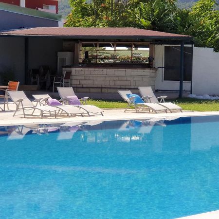 Erendiz Garden Hotel เกเมร์ ภายนอก รูปภาพ