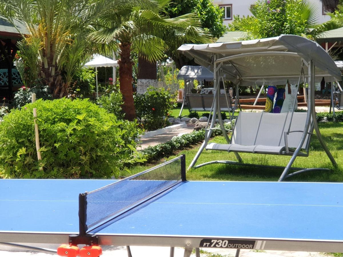 Erendiz Garden Hotel เกเมร์ ภายนอก รูปภาพ