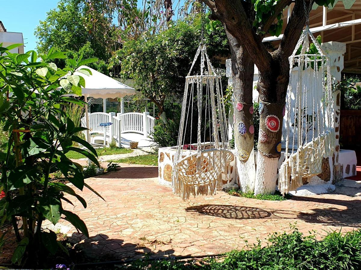 Erendiz Garden Hotel เกเมร์ ภายนอก รูปภาพ