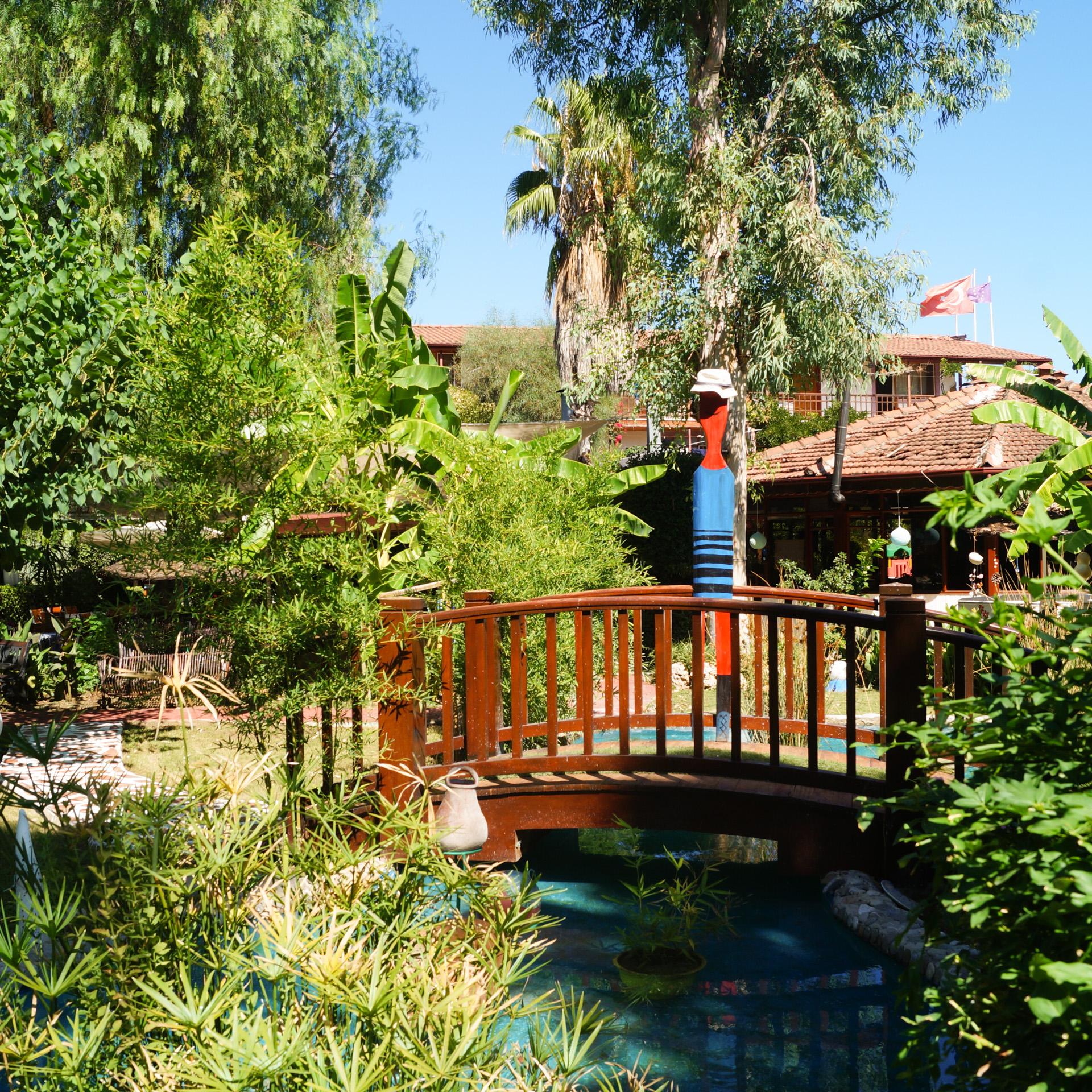 Erendiz Garden Hotel เกเมร์ ภายนอก รูปภาพ